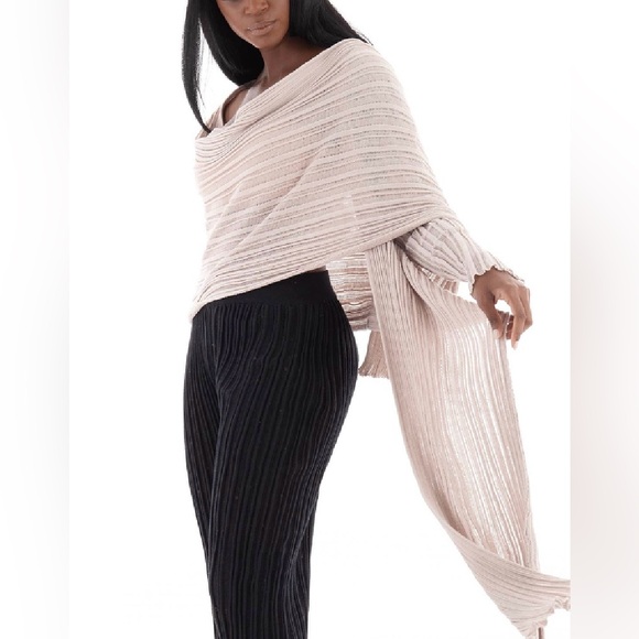 IOANNA KOURBELA Archetypes Multiple Ways Wrap Cardigan NWT one size - Picture 4 of 15